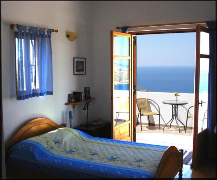 Venus Hill Studio With Private Pool By The Sea Hotel Damnoni Exterior photo