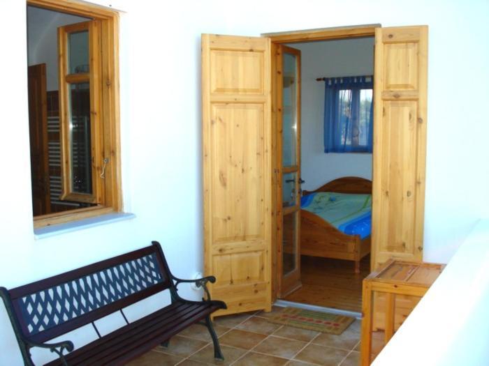 Venus Hill Studio With Private Pool By The Sea Hotel Damnoni Exterior photo